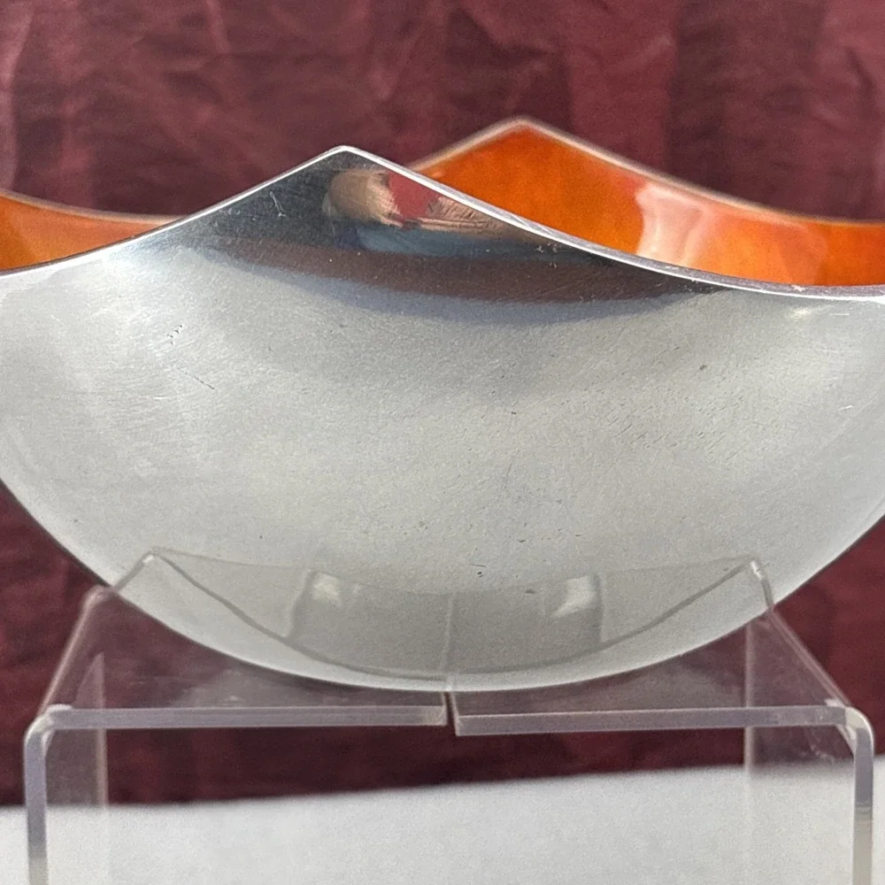 Orange Hand.‎ Painted Swirl Enamel Shiney Aluminum Decorative Bowl Made in India